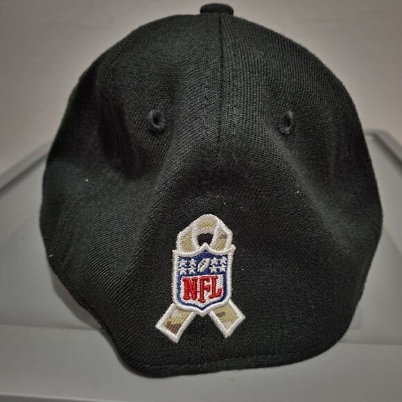 New England Patriots Sz M/L New Era 39Thirty Salute To Service FlexFit Cap Hat - Picture 6 of 11